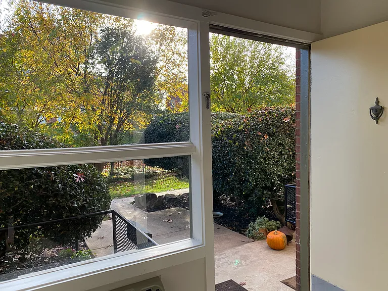Westover Court — Photo 4