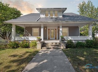 228 Vine St, Wauseon, OH 43567