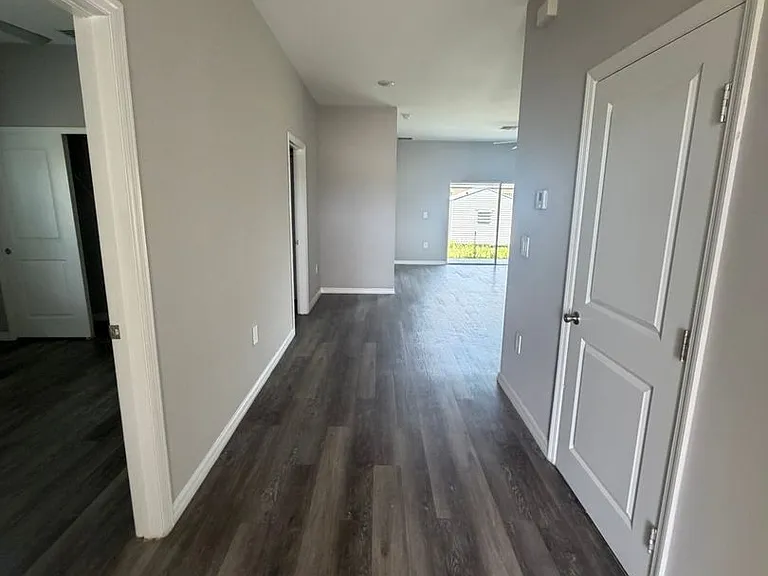 5416 Bristo St #5416 — Photo 3