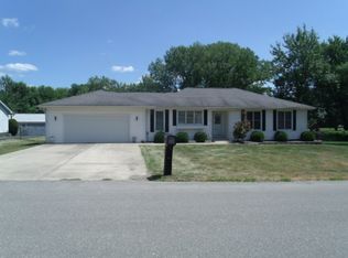 143 Sycamore Dr, Brookfield, MO 64628