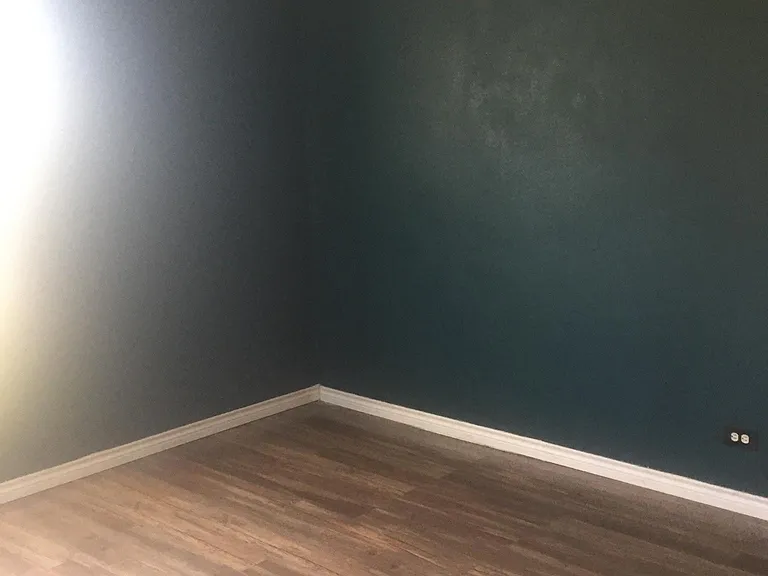819 Canton — Photo 10