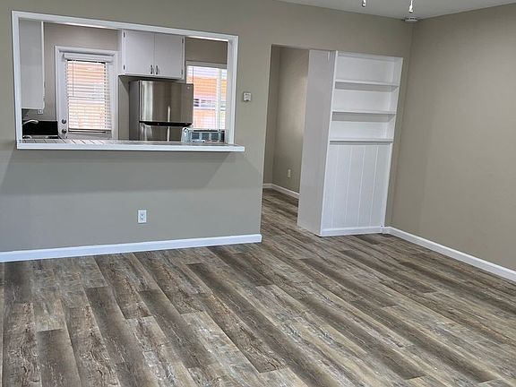 2nd image of 1149-1155 Felspar St #1151