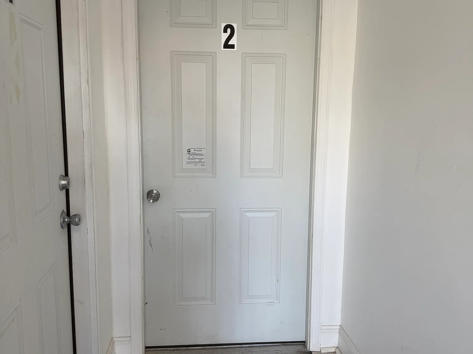 3 bed, $1,625 — Photo 2