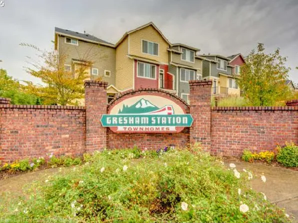 876 NW Council Dr, Gresham, OR 97030