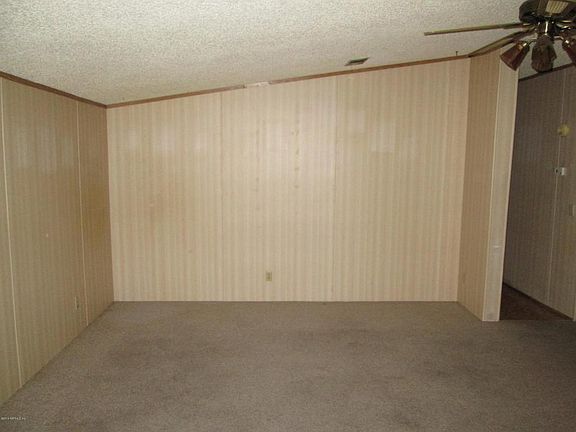 4th image of 7506 Covewood Dr