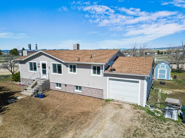 917 Caddoa Dr, Spring Creek, NV 89815