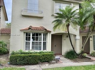 706 NW 108th Ter, Hollywood, FL 33026