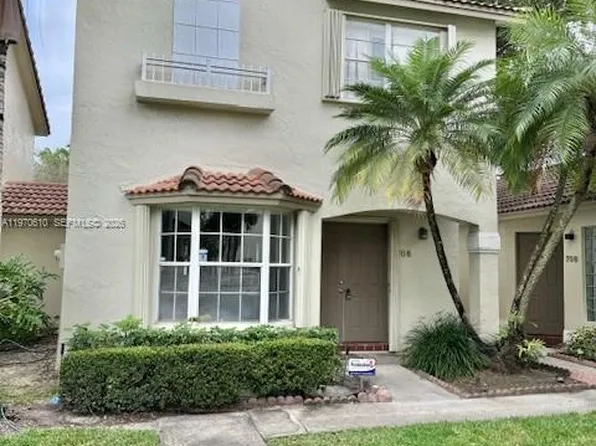 706 NW 108th Ter, Hollywood, FL 33026