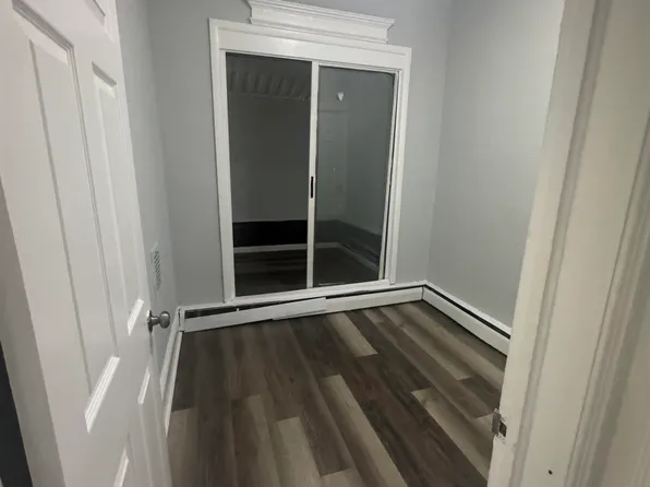 40 Wegman Parkway image 7 of 8