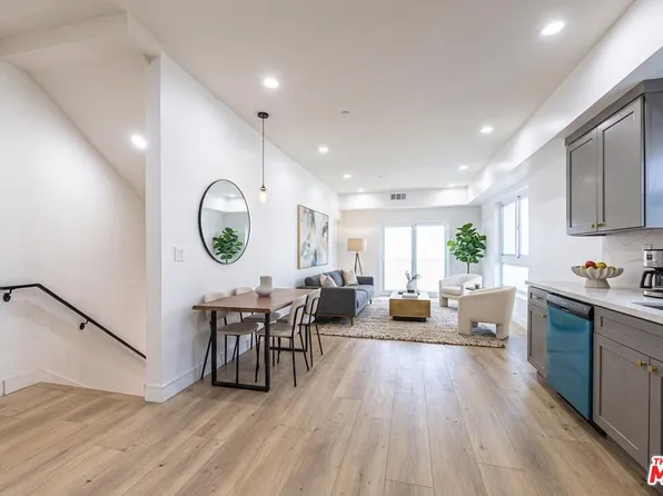 5436 A Romaine St, Los Angeles, CA 90038