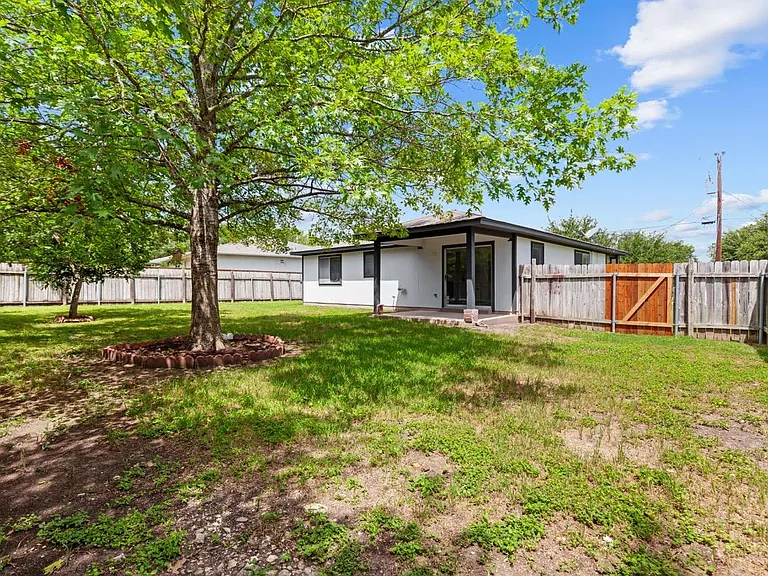 112 James Lin Cir — Photo 25