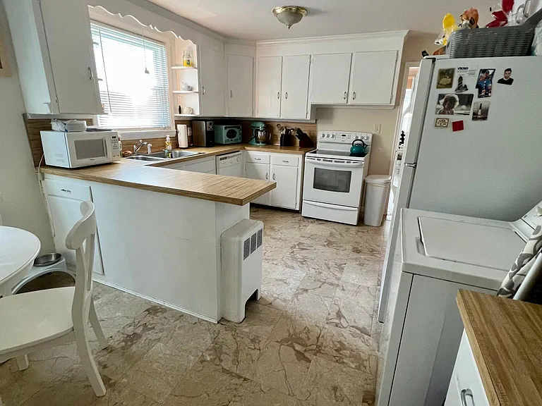 84 Ardmore Rd #1 — Photo 6