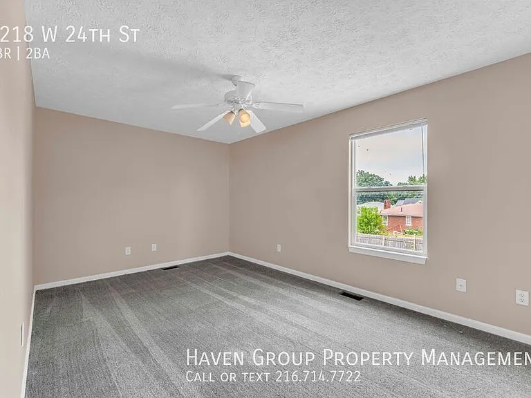 1218 W 24th St — Photo 16