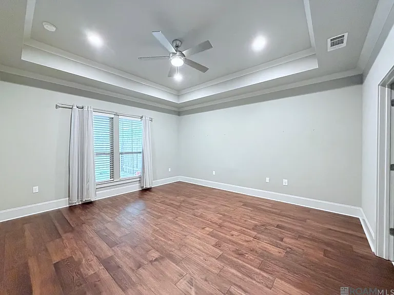 6643 Silver Oak Dr — Photo 10