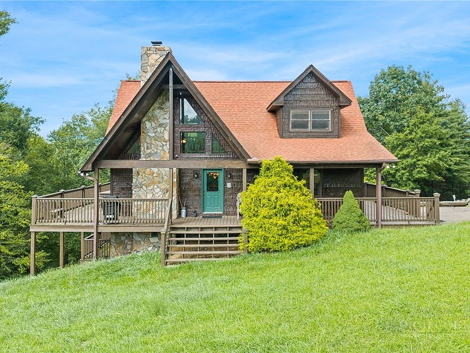 1st image of 1003 Deerwood Road