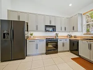 6504 Pisano Dr — Photo 16