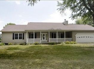 124 Ridgewood Trl, Delton, MI 49046