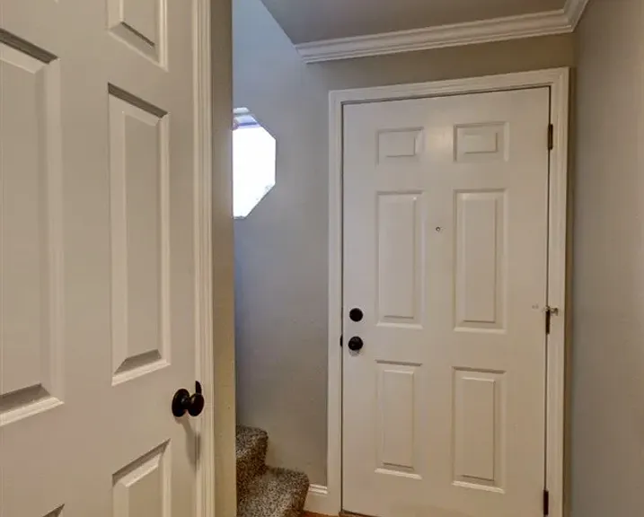 2582 S Falling Brook Ln — Photo 10