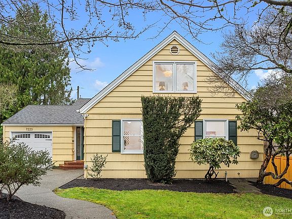 2nd image of 7223 28th Avenue NE
