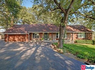 9609 N 29th St, Omaha, NE 68112