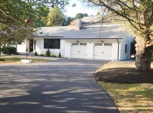 168 Cross Hill Rd, Monroe, CT 06468