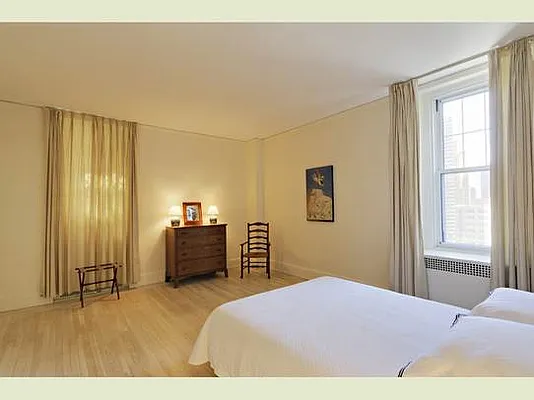 Sold by Stribling | media 11