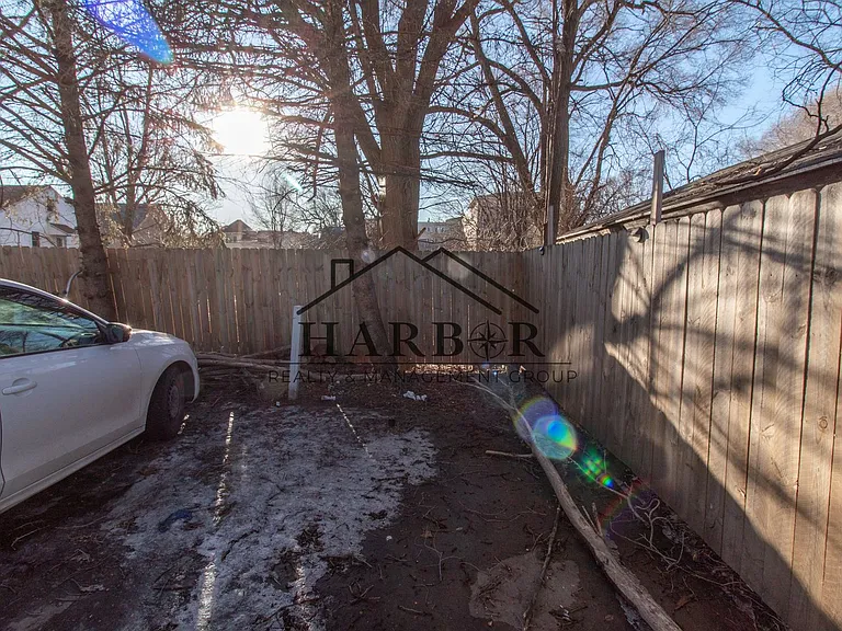 5th Avenue SE Duplex — Photo 29