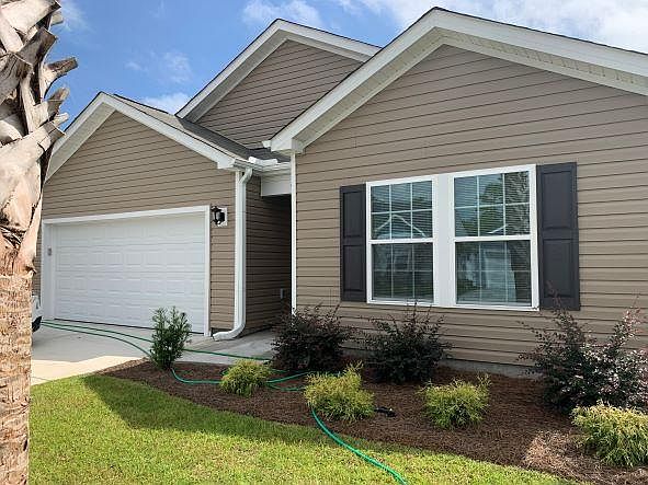 1st image of 927 Bourne Dr