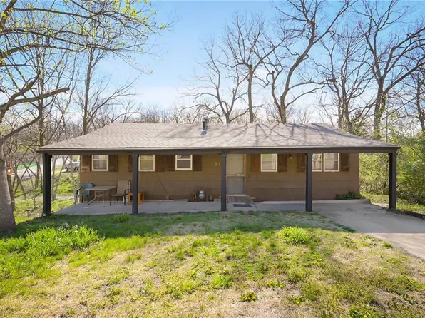 1 & 2 H St, Lees Summit, MO 64086