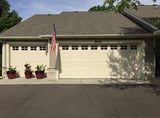 8842 Stonebrooke Trl, Woodbury, MN 55125