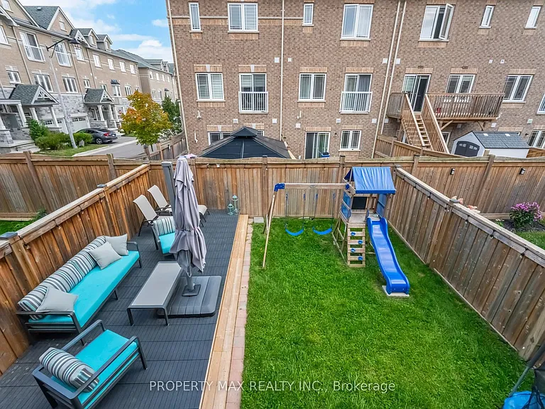 66 Rimrock Cres — Photo 34