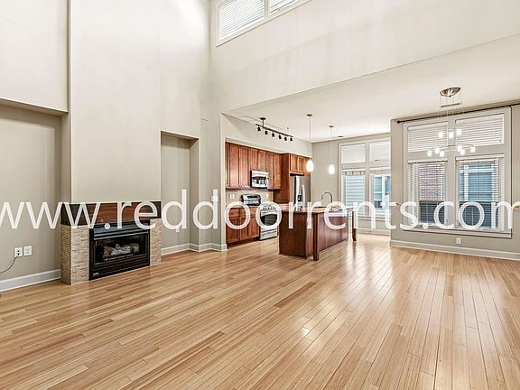 5th image of 222 N East St Unit 201