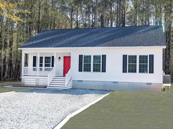 38064 Tiller Ct, Greenbackville, VA 23356