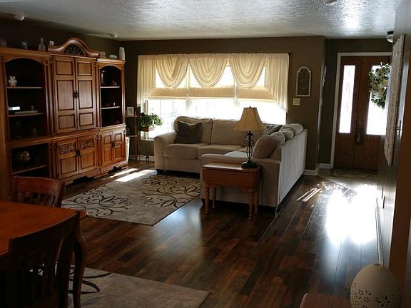 Living Room & Dining Room