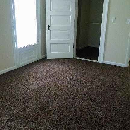 2nd image of 26 Bernard St