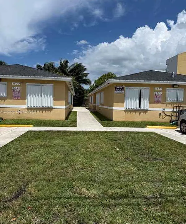 2635 NW 24th Ave