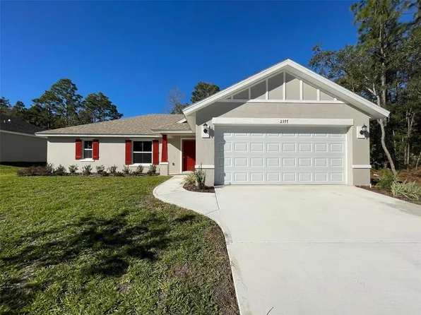 2377 W Menores Dr, Citrus Springs, FL 34434