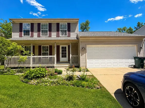 5635 Ellendale Dr, Lansing, MI 48911
