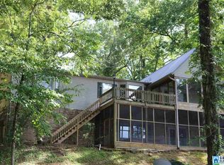 527 W Sunset Dr, Talladega, AL 35160