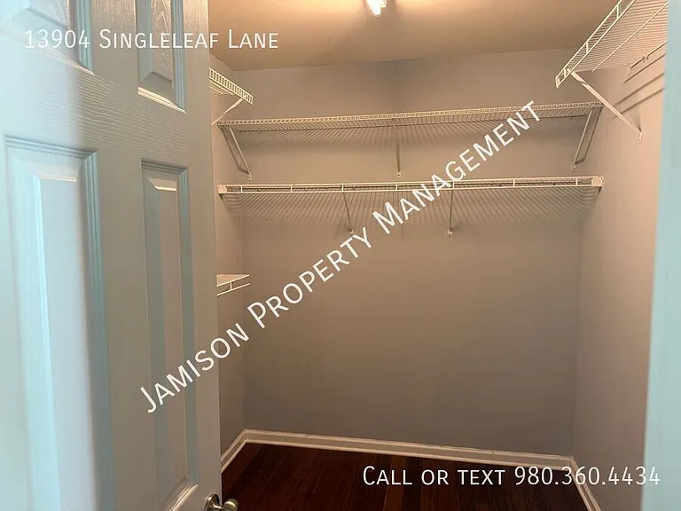 13904 Singleleaf Ln — Photo 17