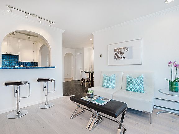 3rd image of 155 Hancock St APT 2