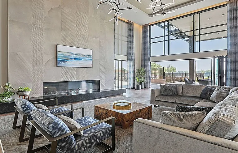Airie Apartments — Photo 12