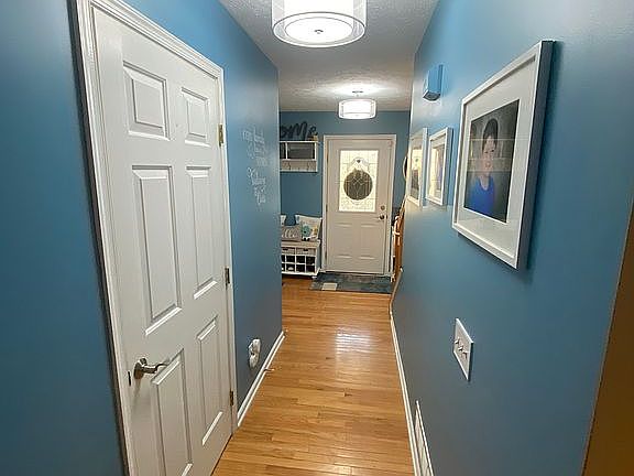 2nd image of 5665 Rosemont Way