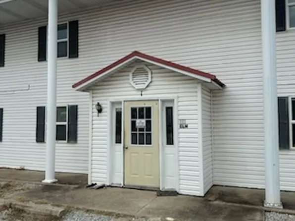 111 Elm St #1-4, Washburn, MO 65772