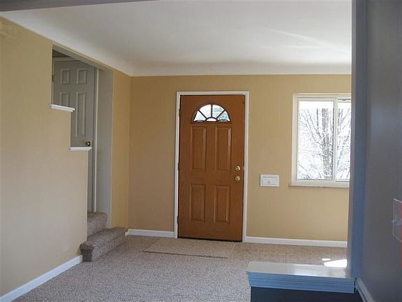 3rd image of 1534 Southridge Ln