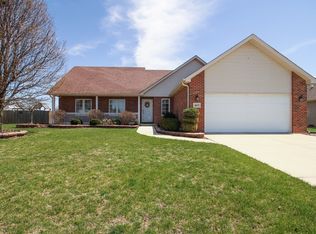 1672 Derby Dr, Bourbonnais, IL