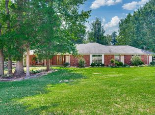 3269 Acr 153, Palestine, TX 75801