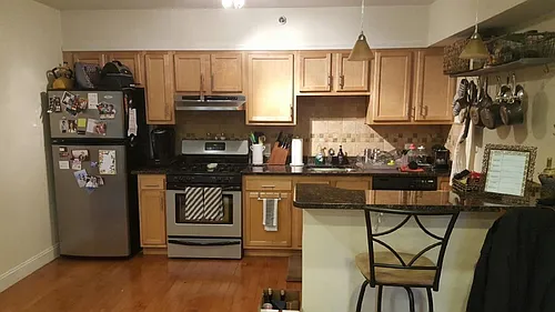 2028 Fairmount Ave Photo 1