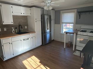 92 Northside Rd #B, Charlton, MA 01507