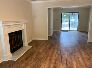 15 Hidden Lake Ct, Savannah, GA 31419